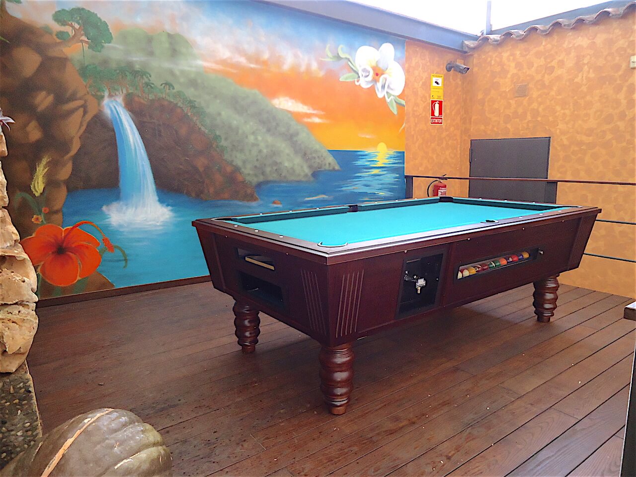BILLARES – GALERIA FOTOS MODELO MARBELLA