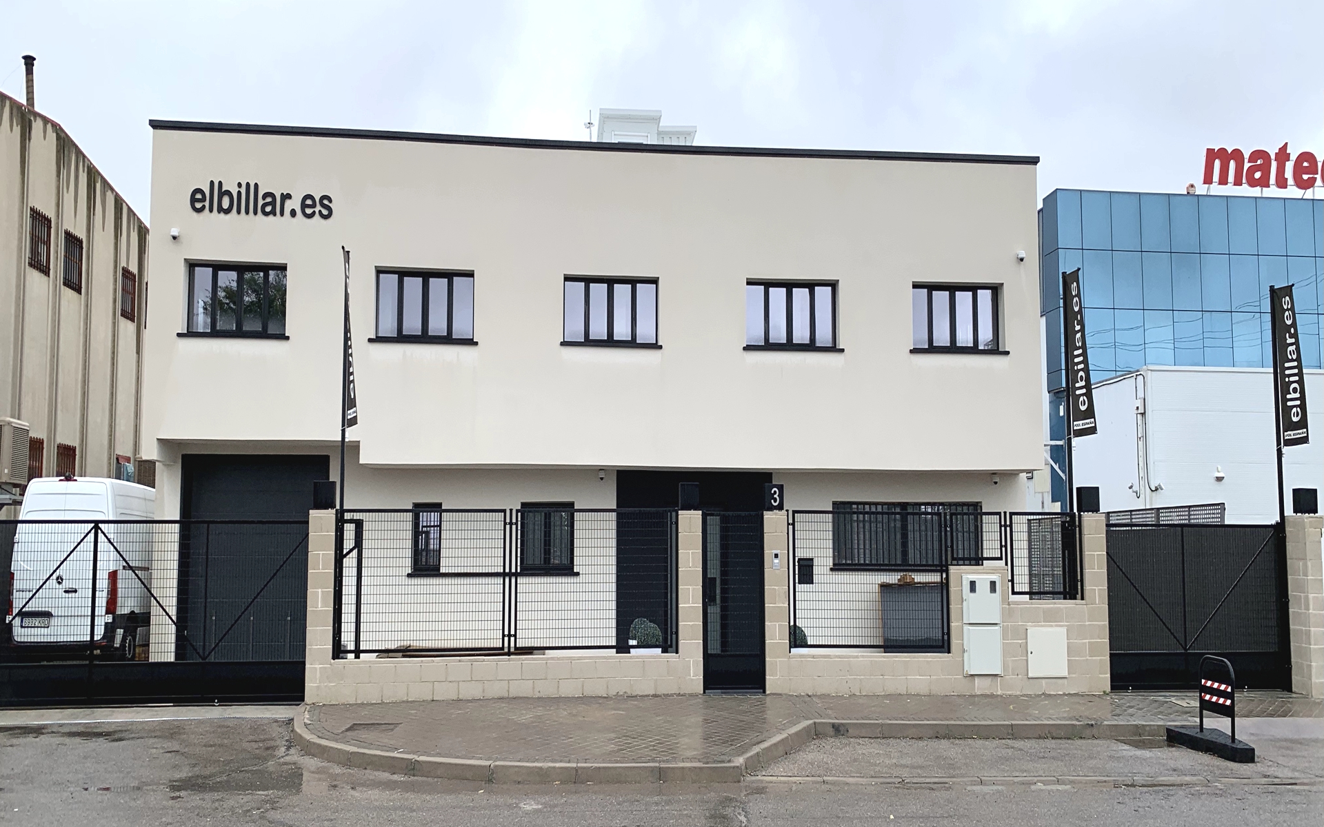 Exposición de mesas de billar y futbolines en Móstoles, Madrid — El Billar
