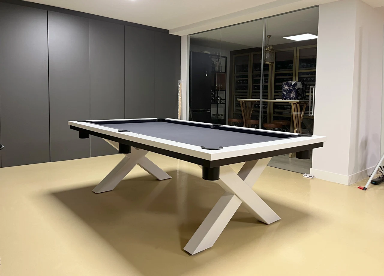 Fabricación artesanal de mesas de billar en madera maciza — taller El Billar, Móstoles